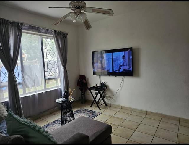 2 BEDROOM APARTMENT FOR SALE IN BRACKENHAM